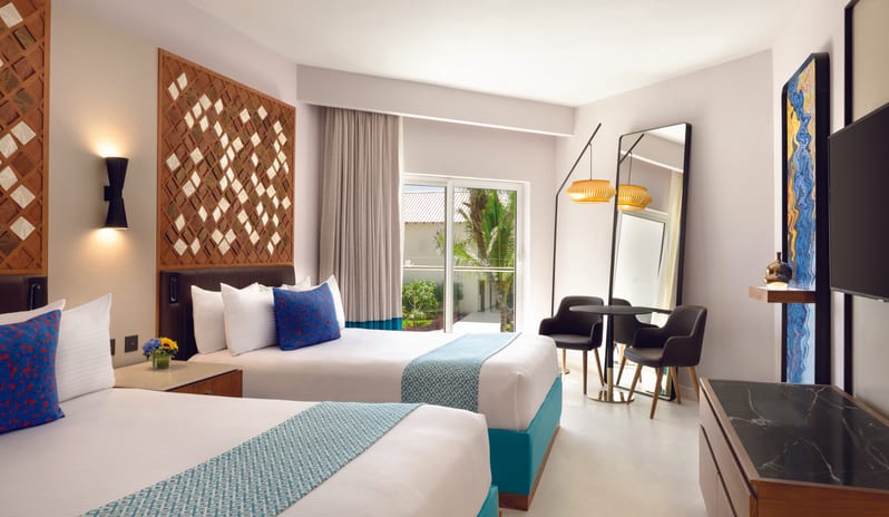 Deluxe Partial Ocean View Double, Beds